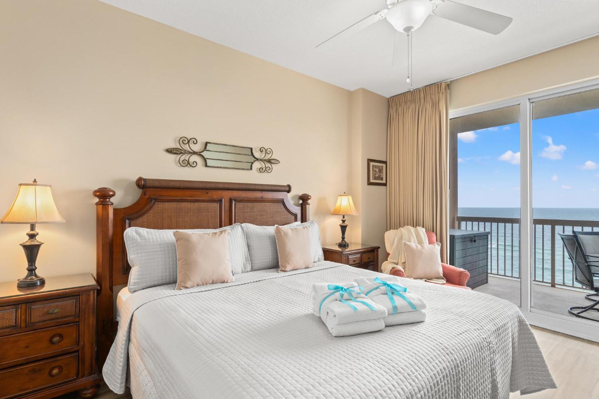 Gulf Front Master Br In Sunrise Beach With Amazing Views! Sleeps 7! Panama City Beach Kültér fotó
