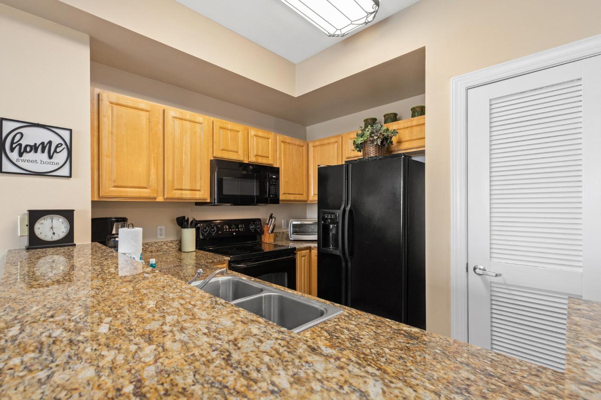 Gulf Front Master Br In Sunrise Beach With Amazing Views! Sleeps 7! Panama City Beach Kültér fotó