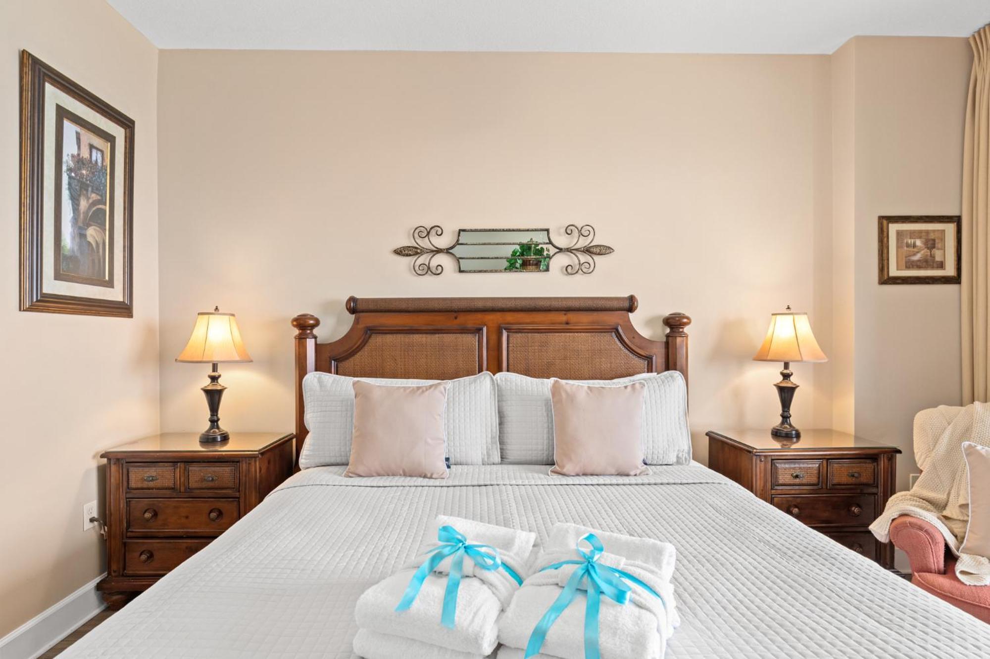 Gulf Front Master Br In Sunrise Beach With Amazing Views! Sleeps 7! Panama City Beach Kültér fotó